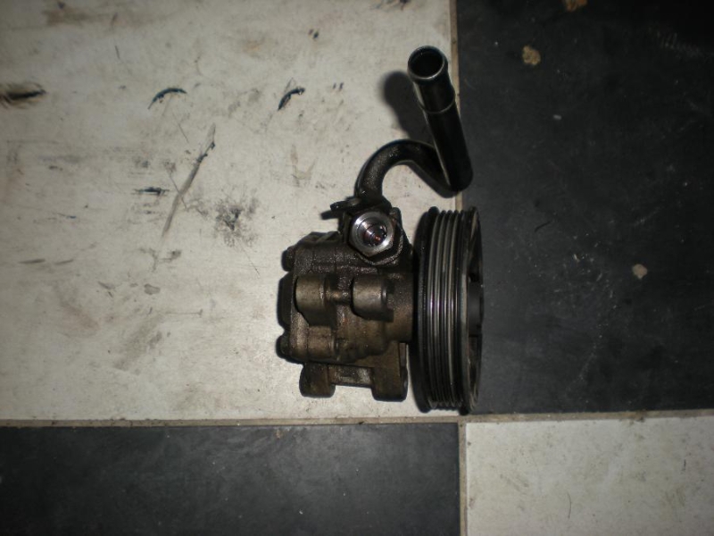 ÇIKMA PARÇA KIA CERATO DİREKSİYON POMPASI