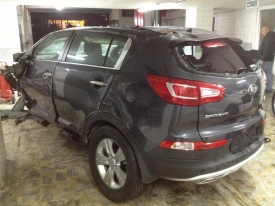 FÜME 2013 KIA SPORTAGE ORJINAL PARÇALARI SATILIK HURDA ARAÇ