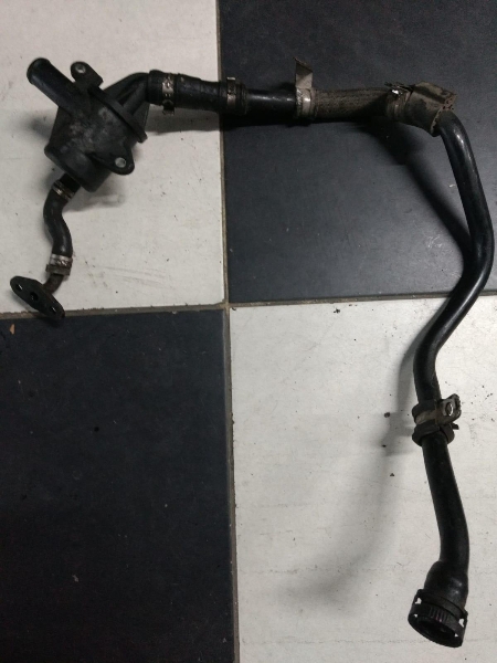 ikinci el çıkma sökme fiat fiorino su borusu