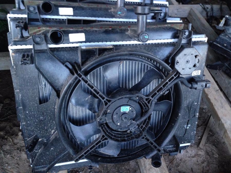 İKİNCİ EL ORJINAL KIA RİO FAN DAVLUMBAZLARI