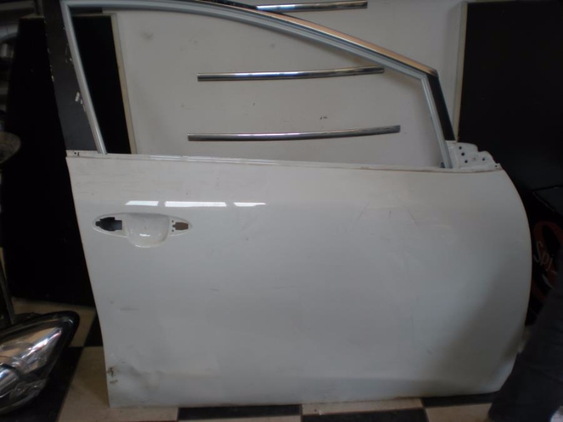 KIA CEED ÇIKMA SAĞ ÖN KAPI