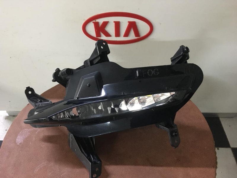 kia ceed çıkma sis farı 2023 model