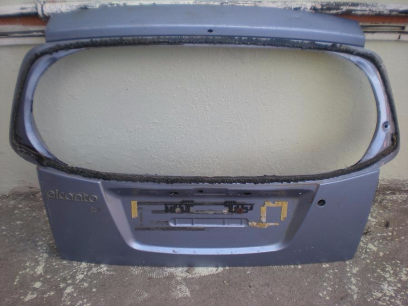 KIA PİCANTO İKİNCİ EL ÇIKMA BAGAJ KAPISI