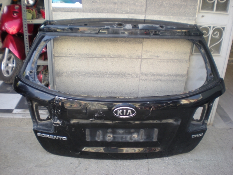 KIA SORENTO ÇIKMA BAGAJ KAPISI 2011 MODEL