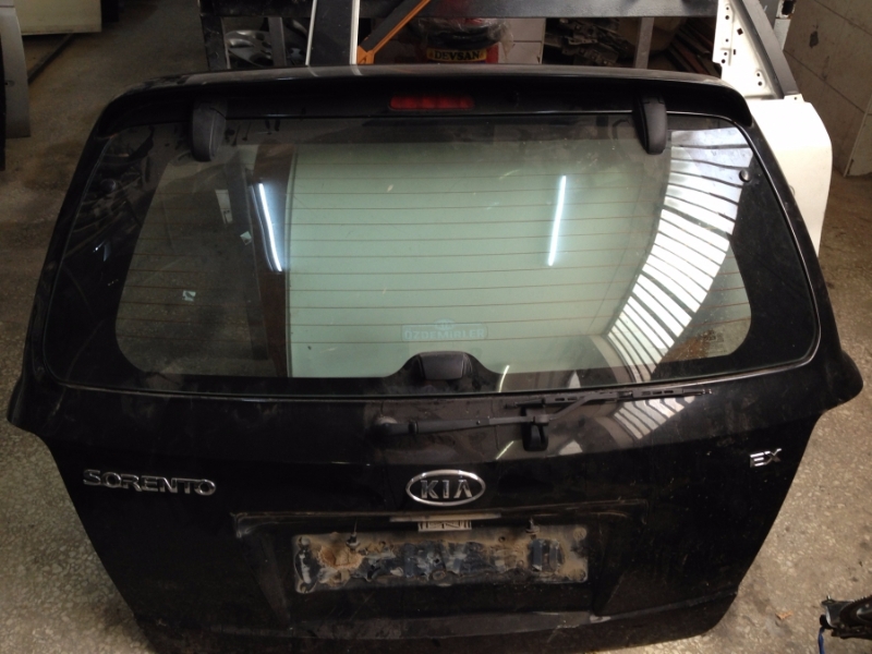 KIA SORENTO DOLU BAGAJ KAPAĞI