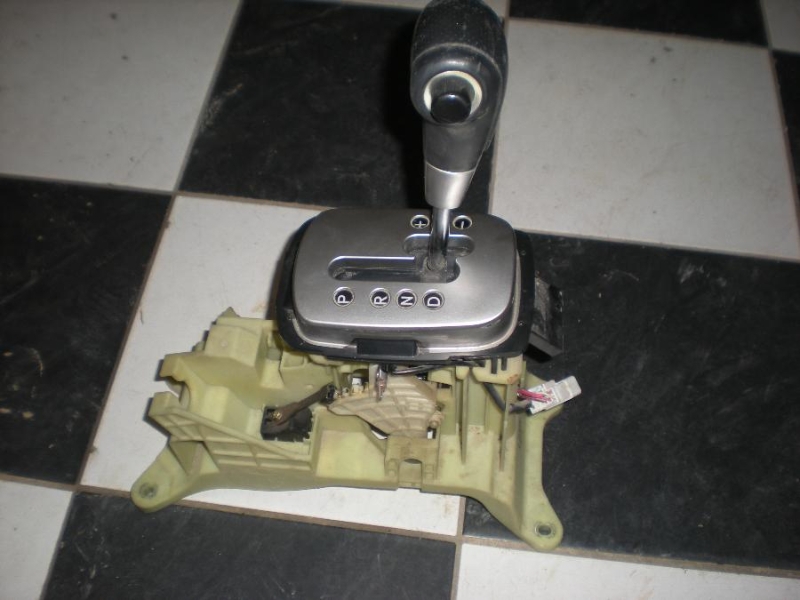 KIA SPORTAGE VİTES TOPUZU ARAÇTAN SÖKME ÇIKMA İKİNCİ EL PARÇ