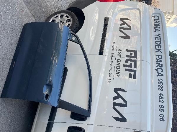kia stonic çıkma sol ön kapı