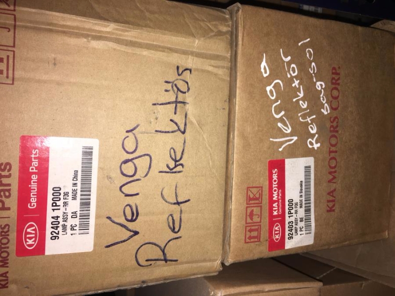 KIA VENGA SIFIR ORJINAL REFLEKTÖRLER